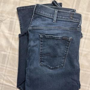 7 for All mankind Sz 38 luxe performance 2%spandex for the perfect fit dark wash